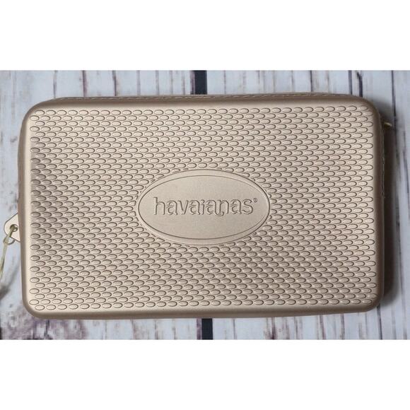 Havaianas Womens Metallic Mini Bag Plus Color: Metallic Champagne Wristlet - Picture 1 of 6